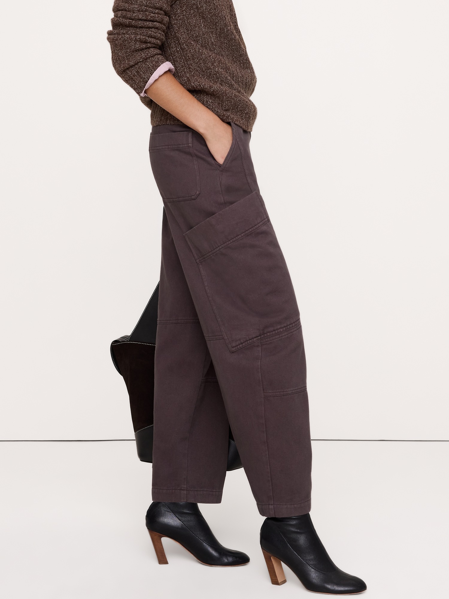 Женские брюки Banana Republic High-Rise Cotton-Linen Barrel Pant, цвет: Тёмный дубовый коричневый — фото 3