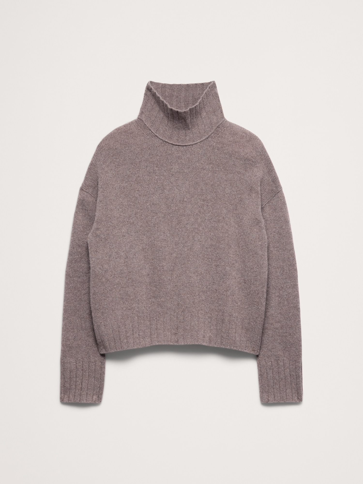 Oversized Cashmere Turtleneck Sweater - thumbnail 8