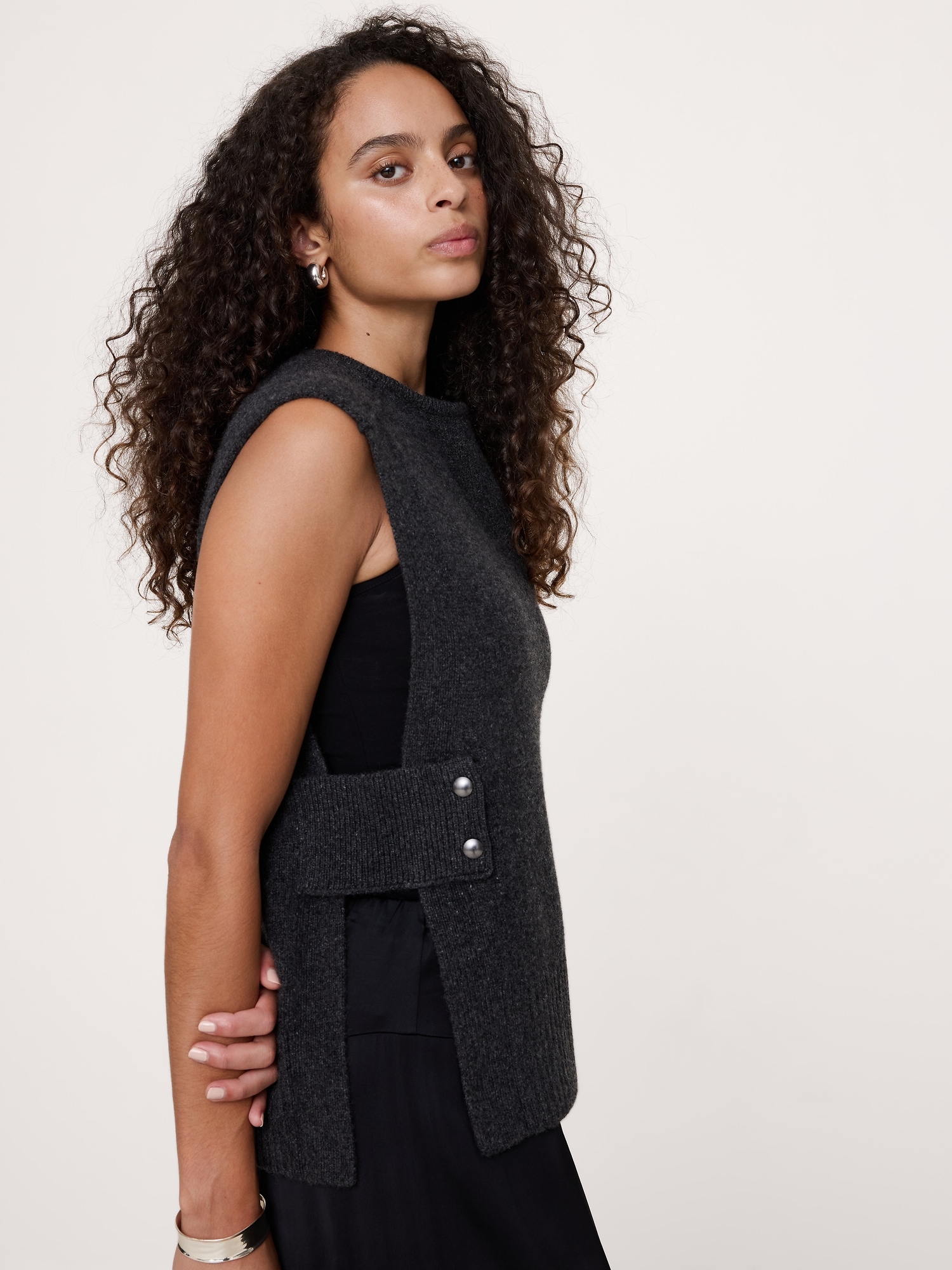 Wool-Cashmere Side-Snap Sweater Vest - thumbnail 3