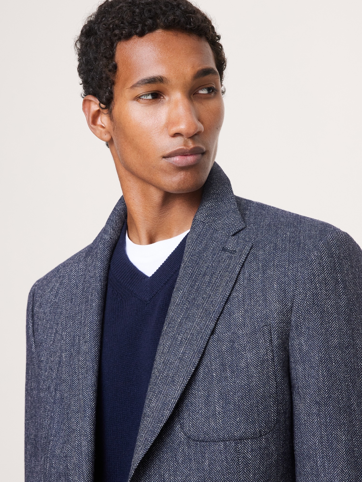 Tailored Slim Italian Herringbone Suit Jacket - thumbnail 3