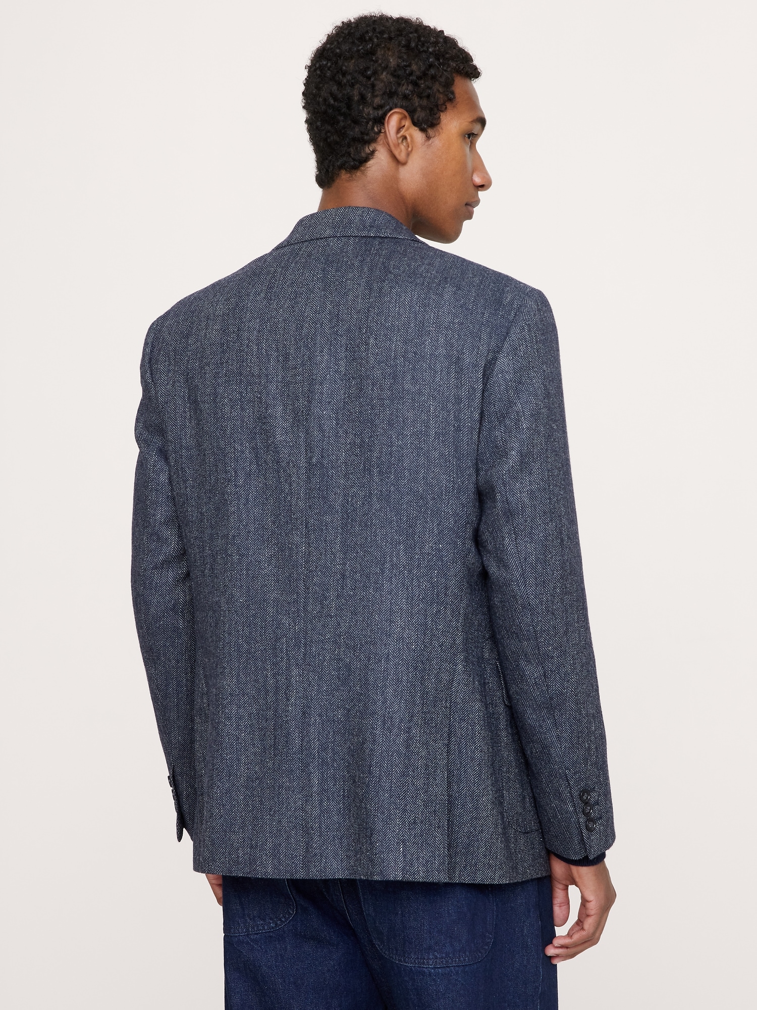 Tailored Slim Italian Herringbone Suit Jacket - thumbnail 2