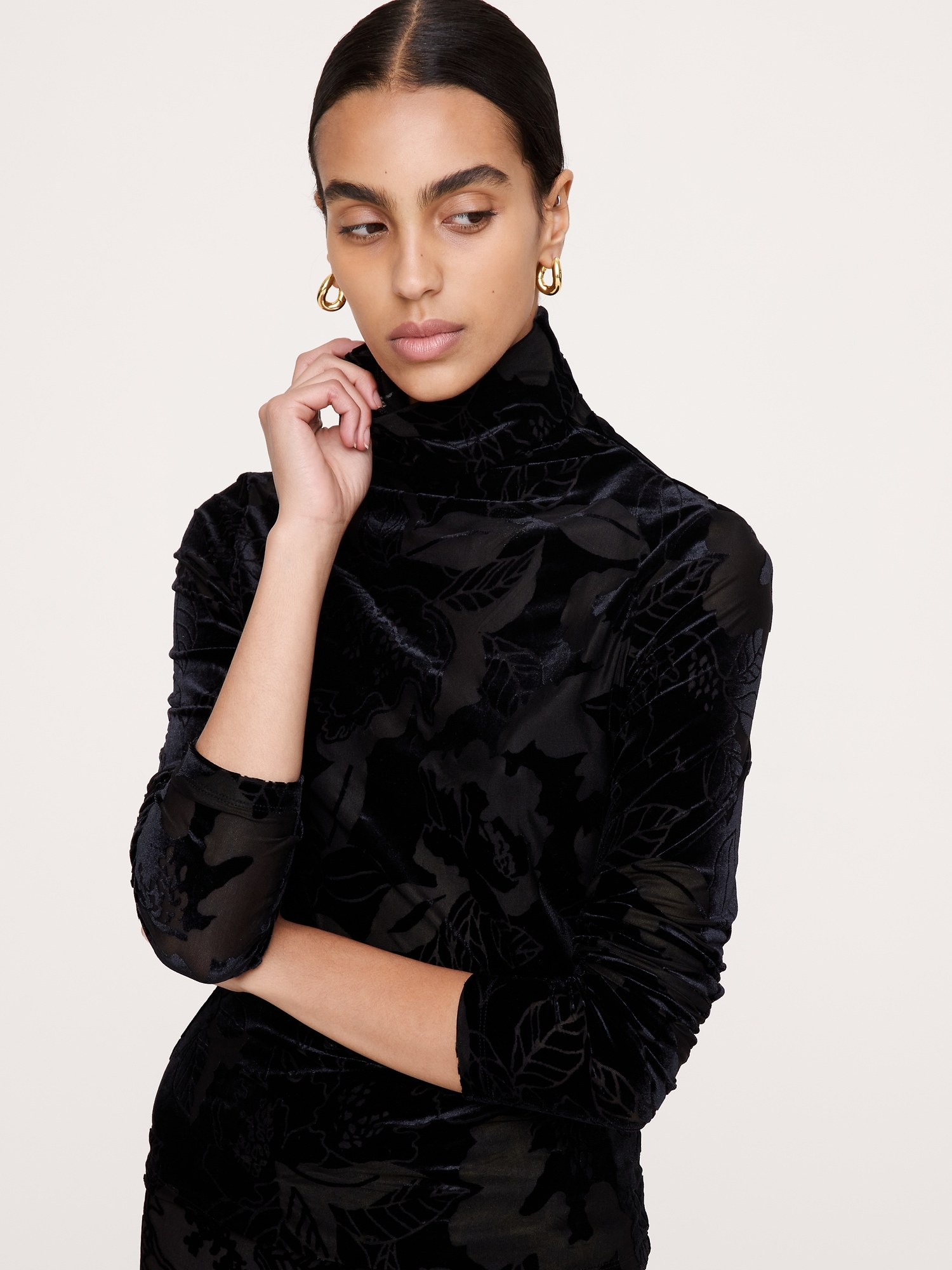 Burnout Velvet Long-Sleeve Turtleneck Top