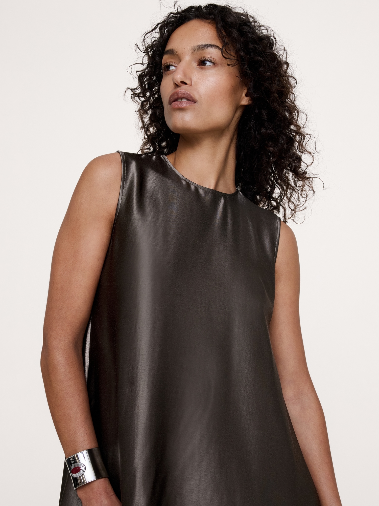 Aurelia Italian Satin Sleeveless Trapeze Dress - thumbnail 10