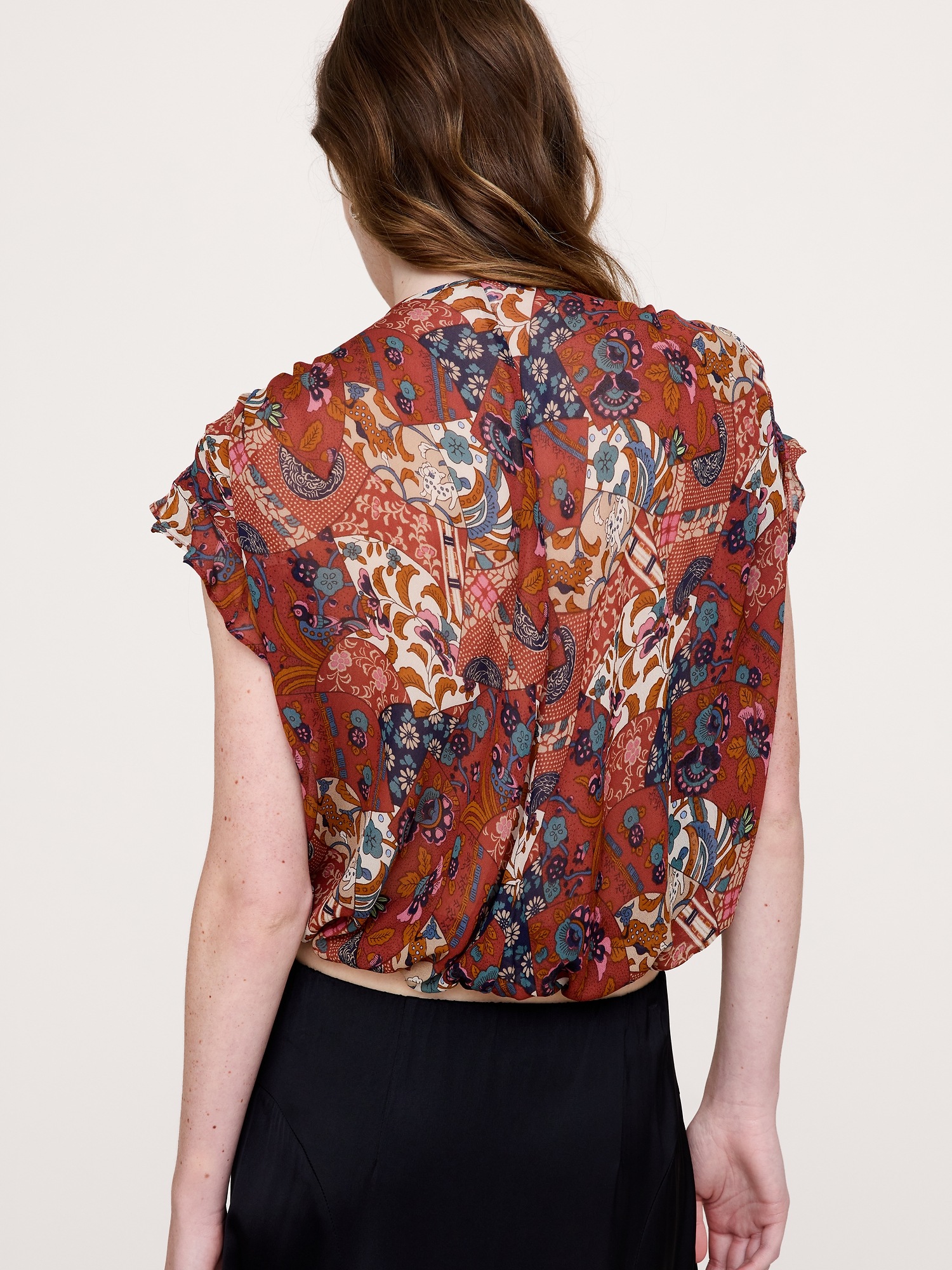 Женский топ Banana Republic Layered Georgette Cropped Top, цвет: Красный — фото 2
