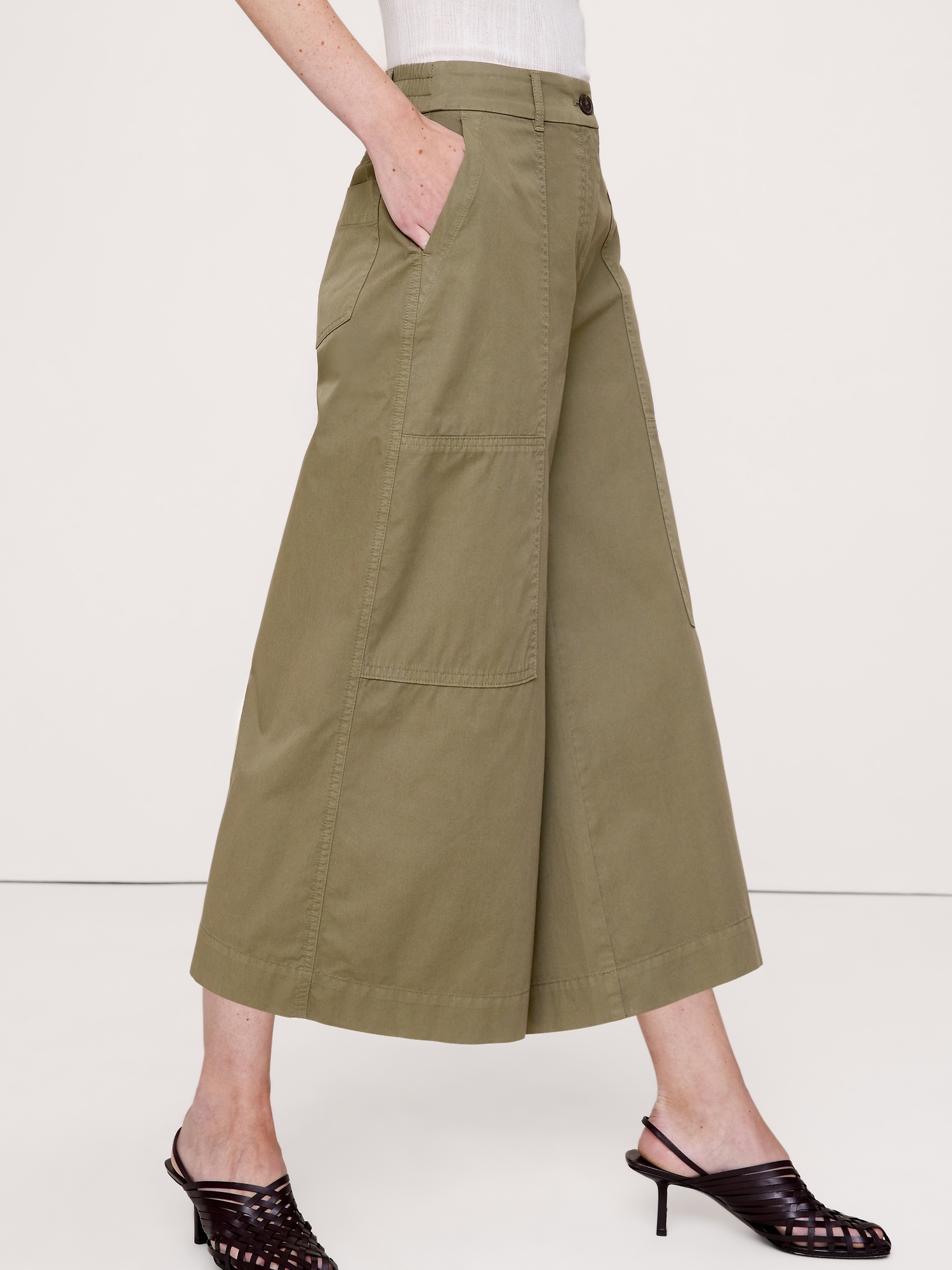 Женские брюки Banana Republic Cotton Twill Culotte, цвет: Зелёный — фото 3