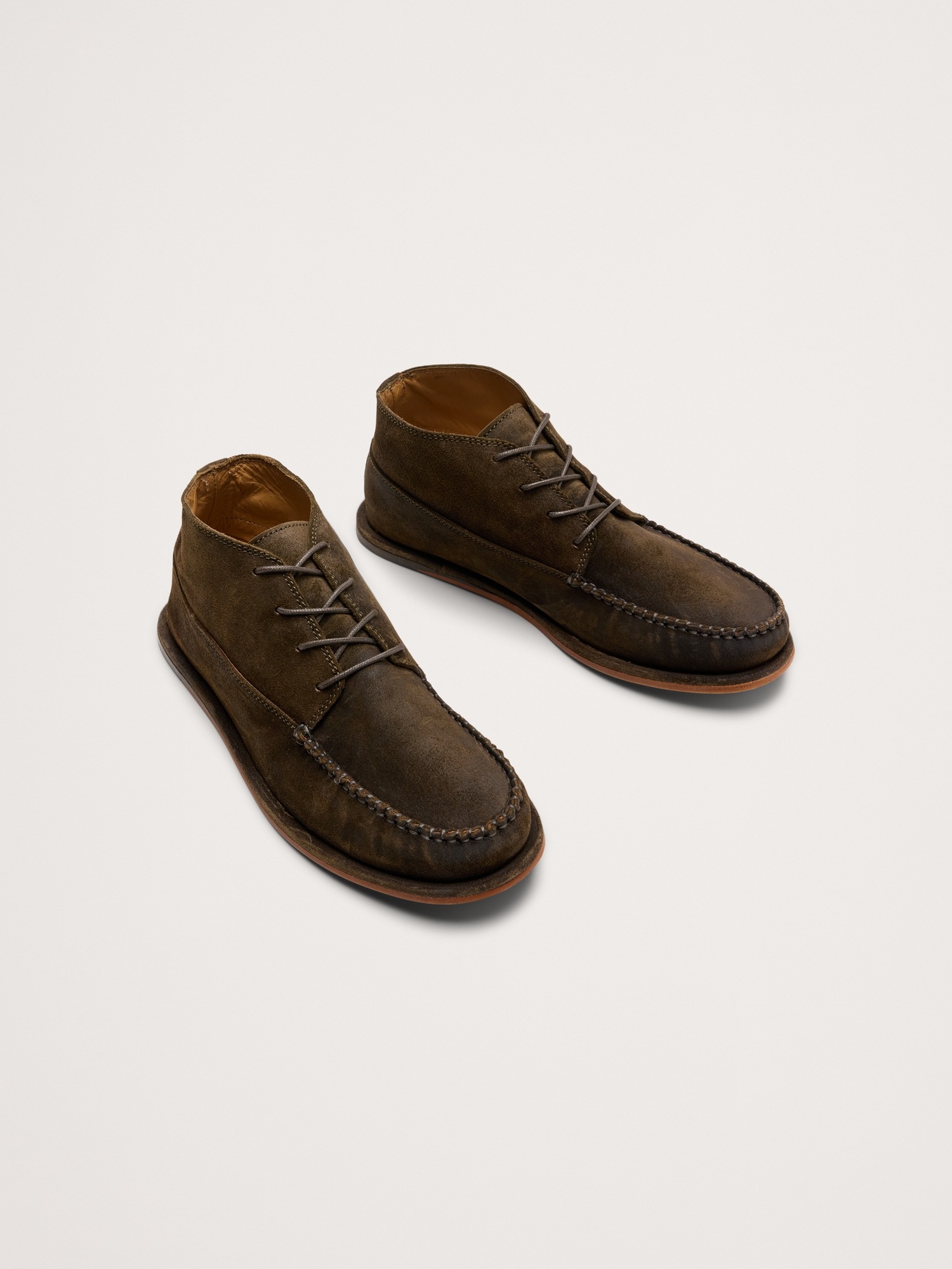 Мужские ботинки Banana Republic Italian Suede Chukka Boot, цвет: Тёмно-зелёный — фото 3