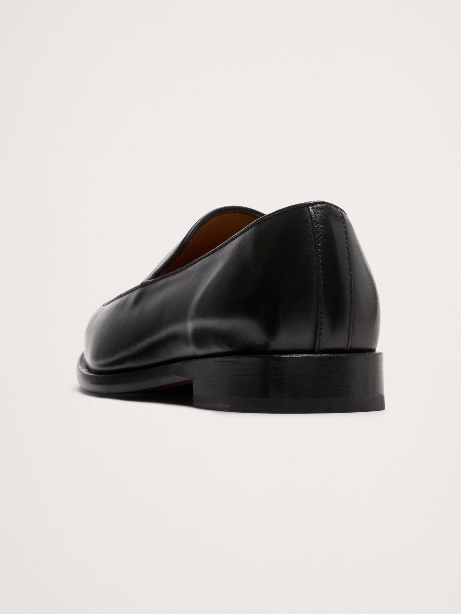 Женские туфли Banana Republic Italian Leather Loafer, цвет: Чёрный — фото 3