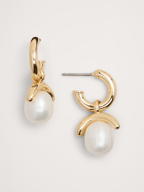 Pearl Drop Earrings