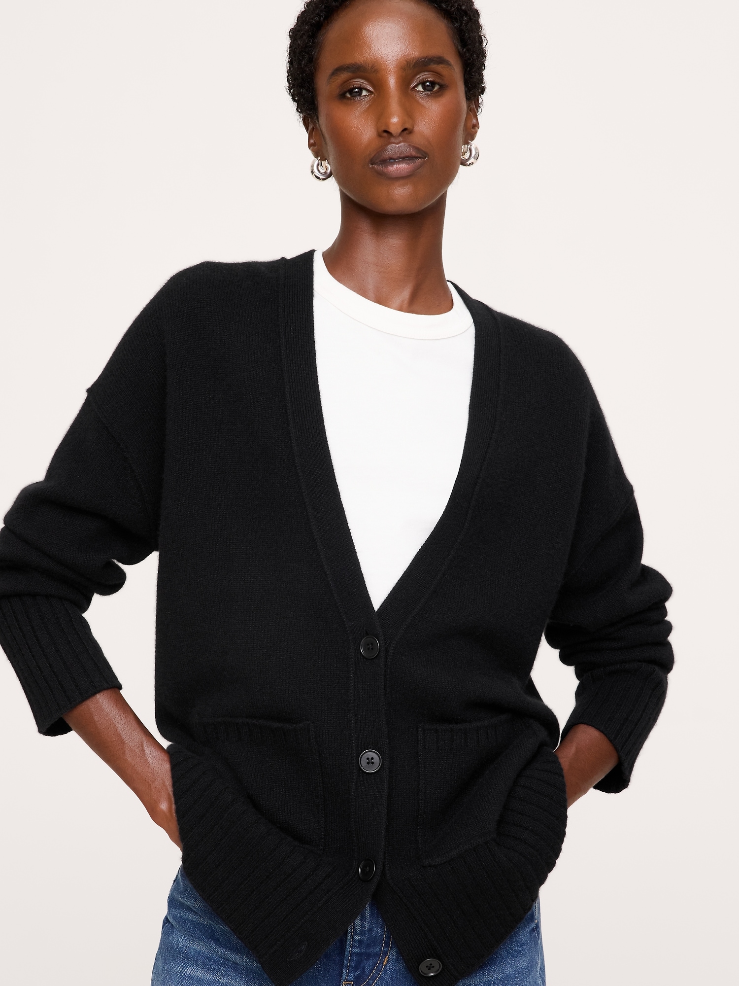 Oversized Cashmere Boyfriend Cardigan - thumbnail 3