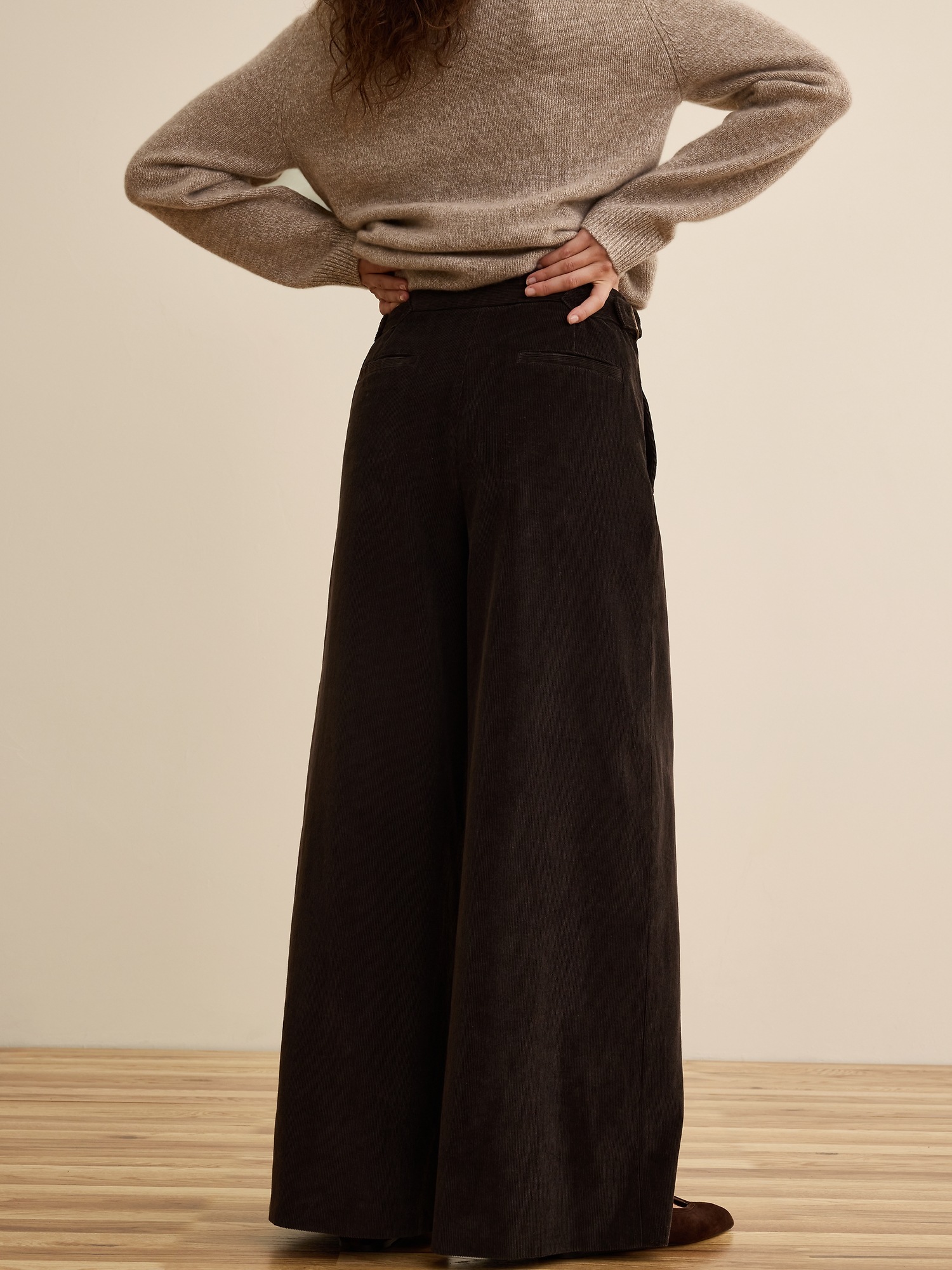 Женские брюки Banana Republic x La Ligne The Wide-Leg Cotton Corduroy Pant, цвет: Коричневый — фото 2