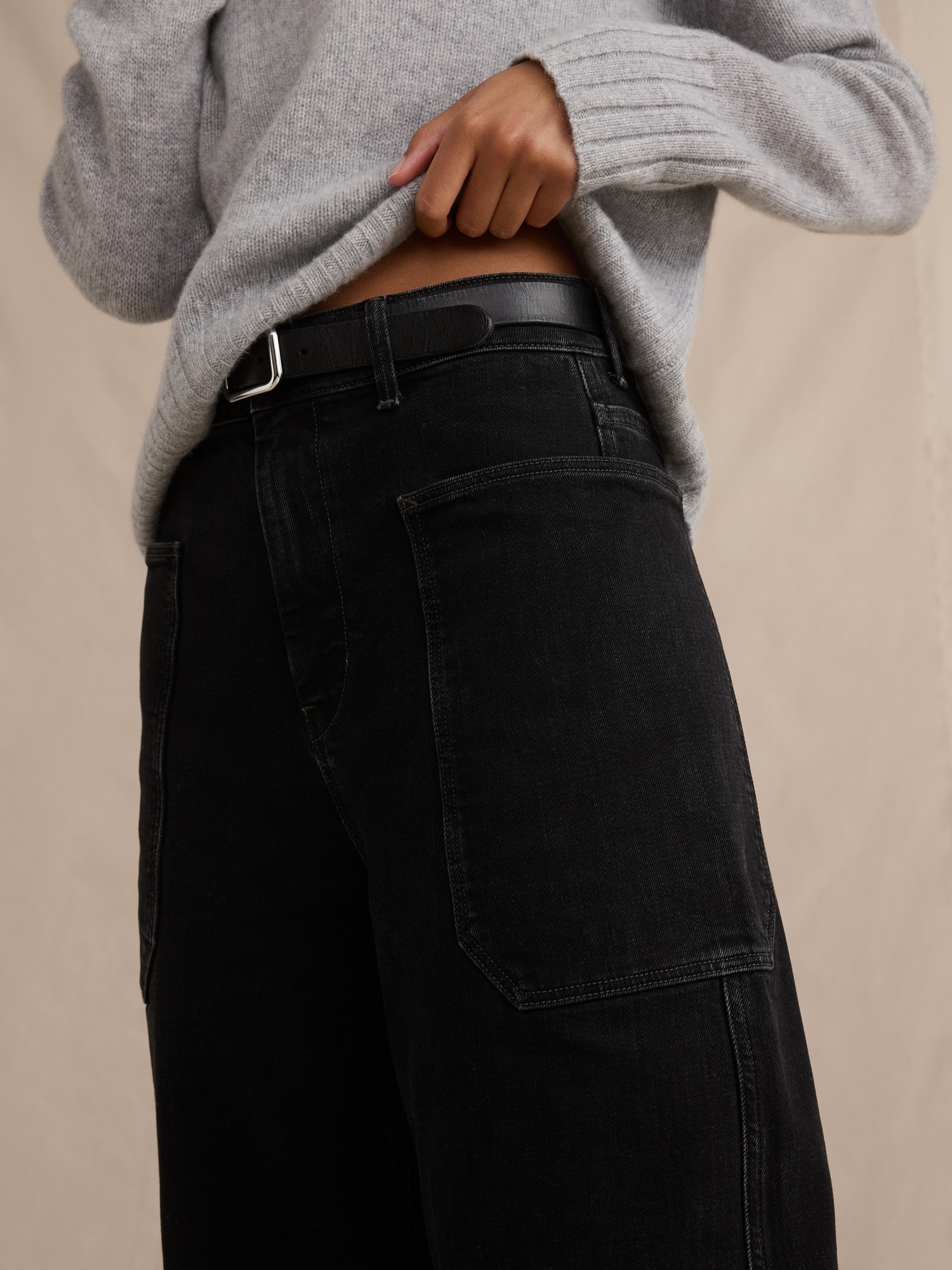 High-Rise Barrel Jean