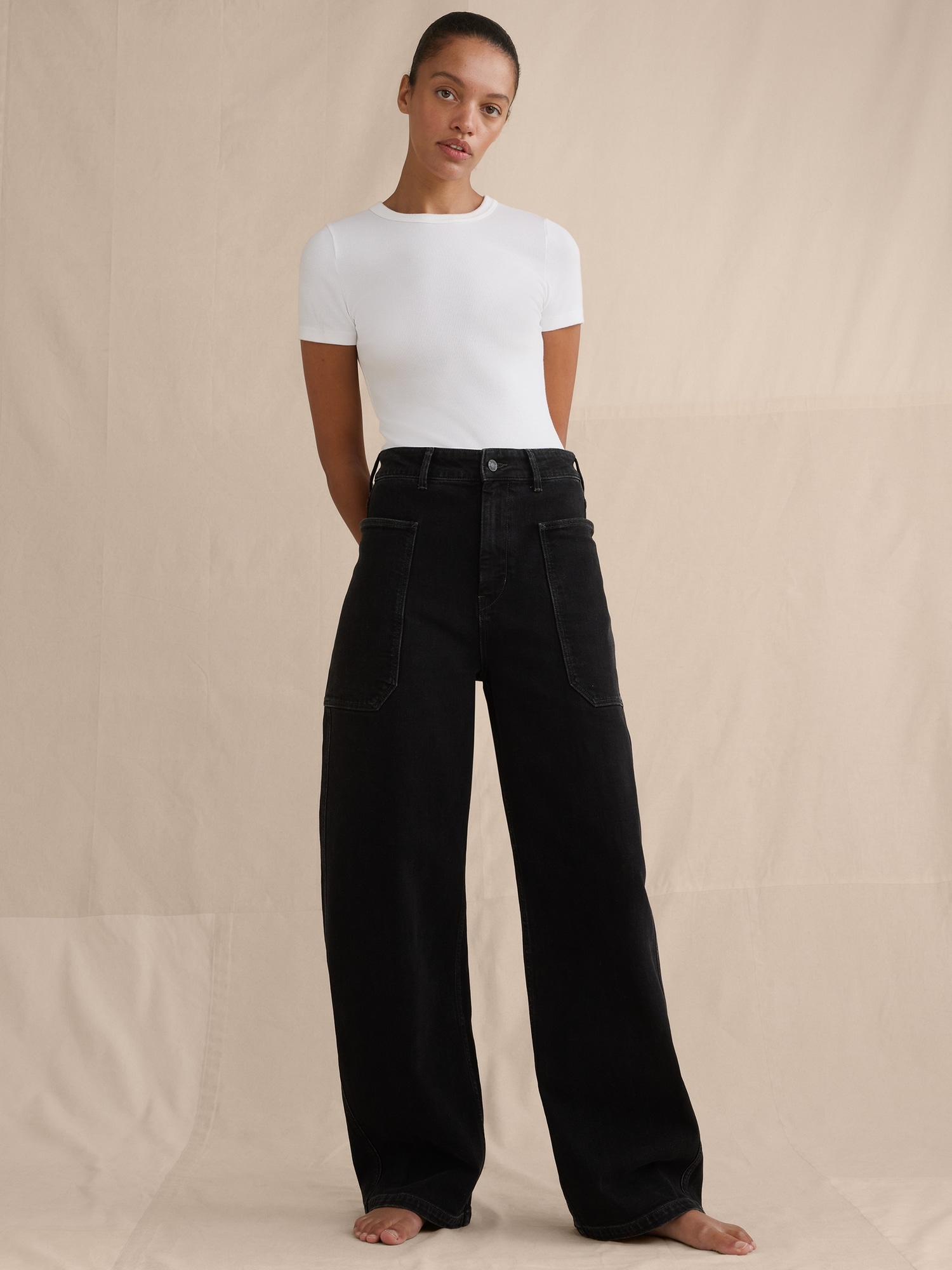 High-Rise Barrel Jean