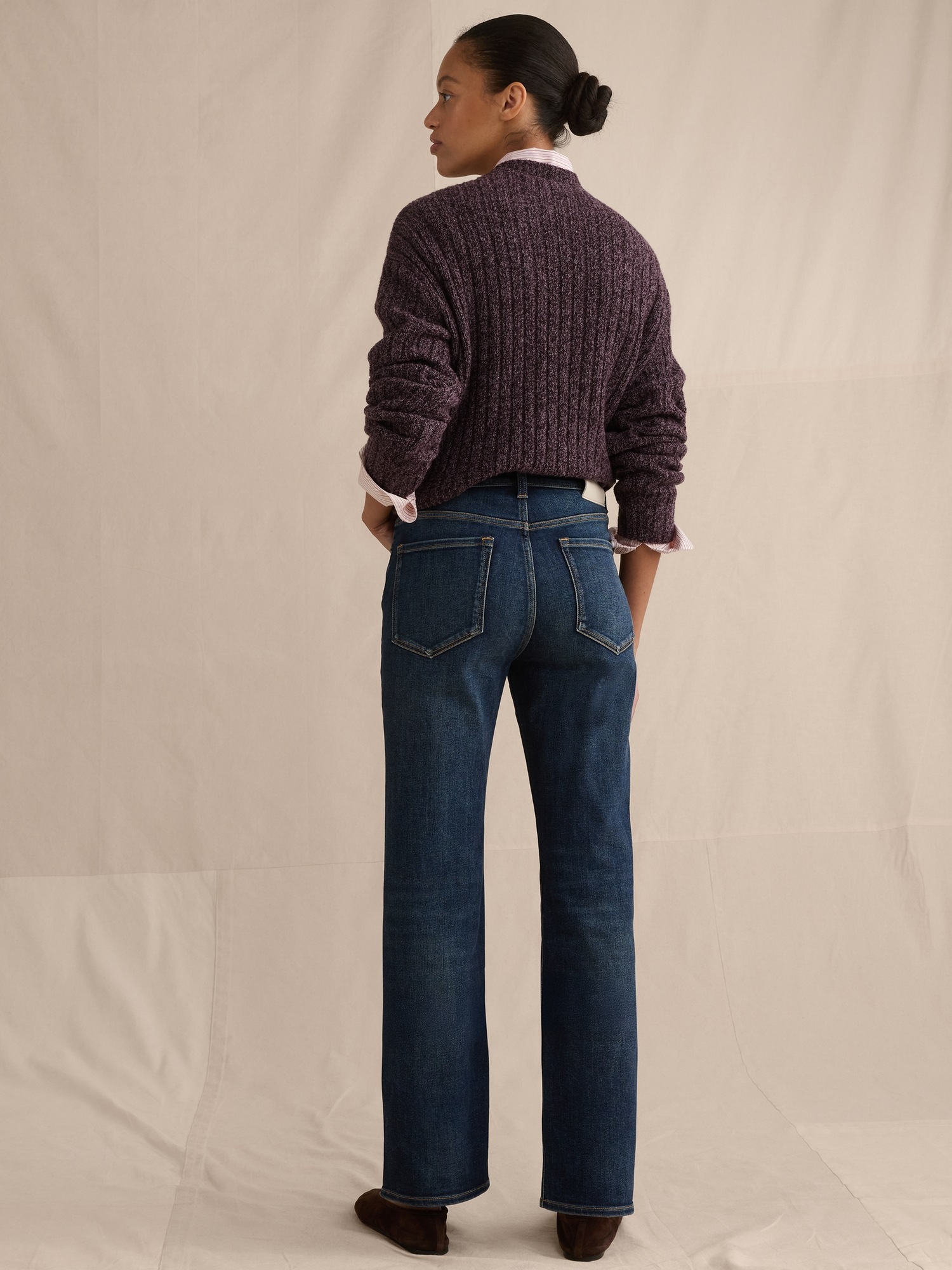 Женские джинсы Banana Republic High-Rise Kick-Flare Jean, цвет: Тёмная варка — фото 2
