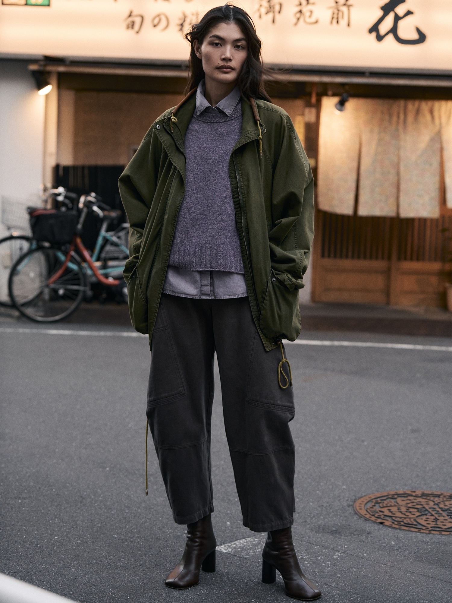 Женские брюки Banana Republic High-Rise Cotton-Linen Barrel Pant, цвет: Тёмный дубовый коричневый — фото 5