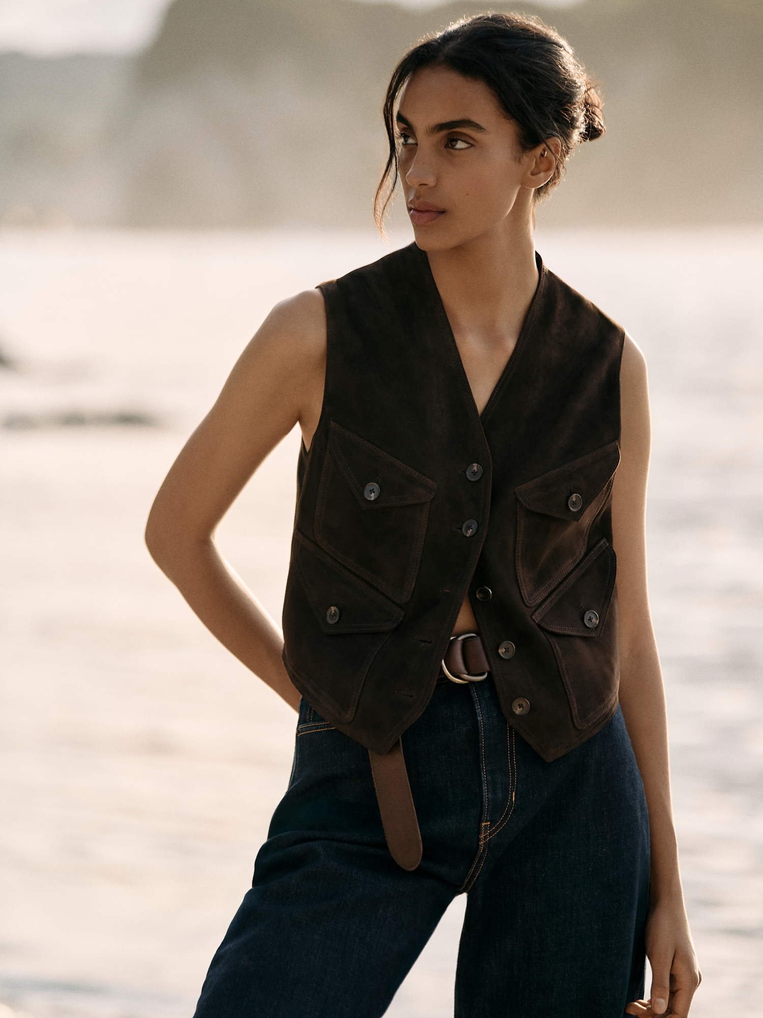 Suede Pocket Vest - thumbnail 4