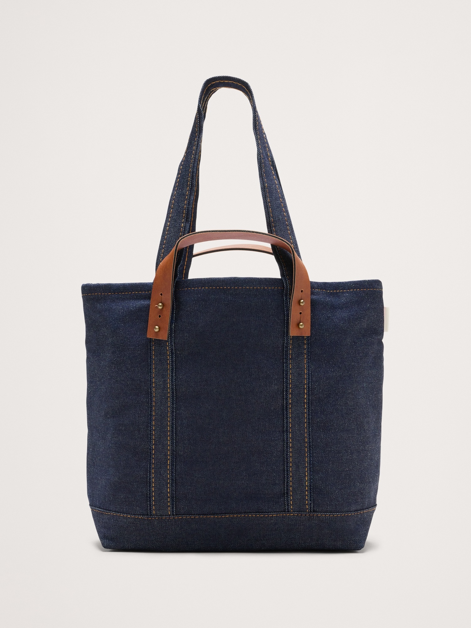 Мужская сумка Banana Republic Heritage Denim Craft Tote By CB Station, цвет: Тёмный джинсовый — фото 4