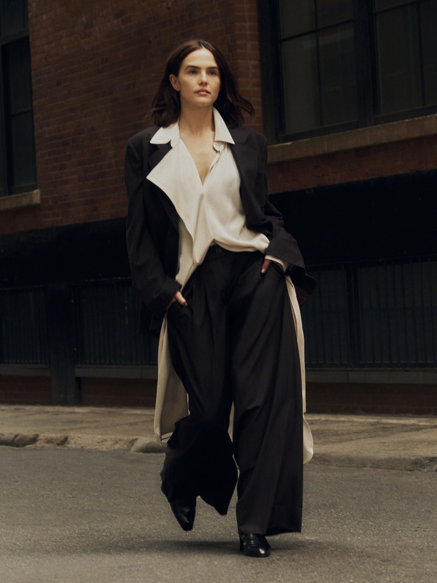 Женское платье Banana Republic x La Ligne The Viscose Midi Shirt Dress, цвет: Кремовый белый — фото 5