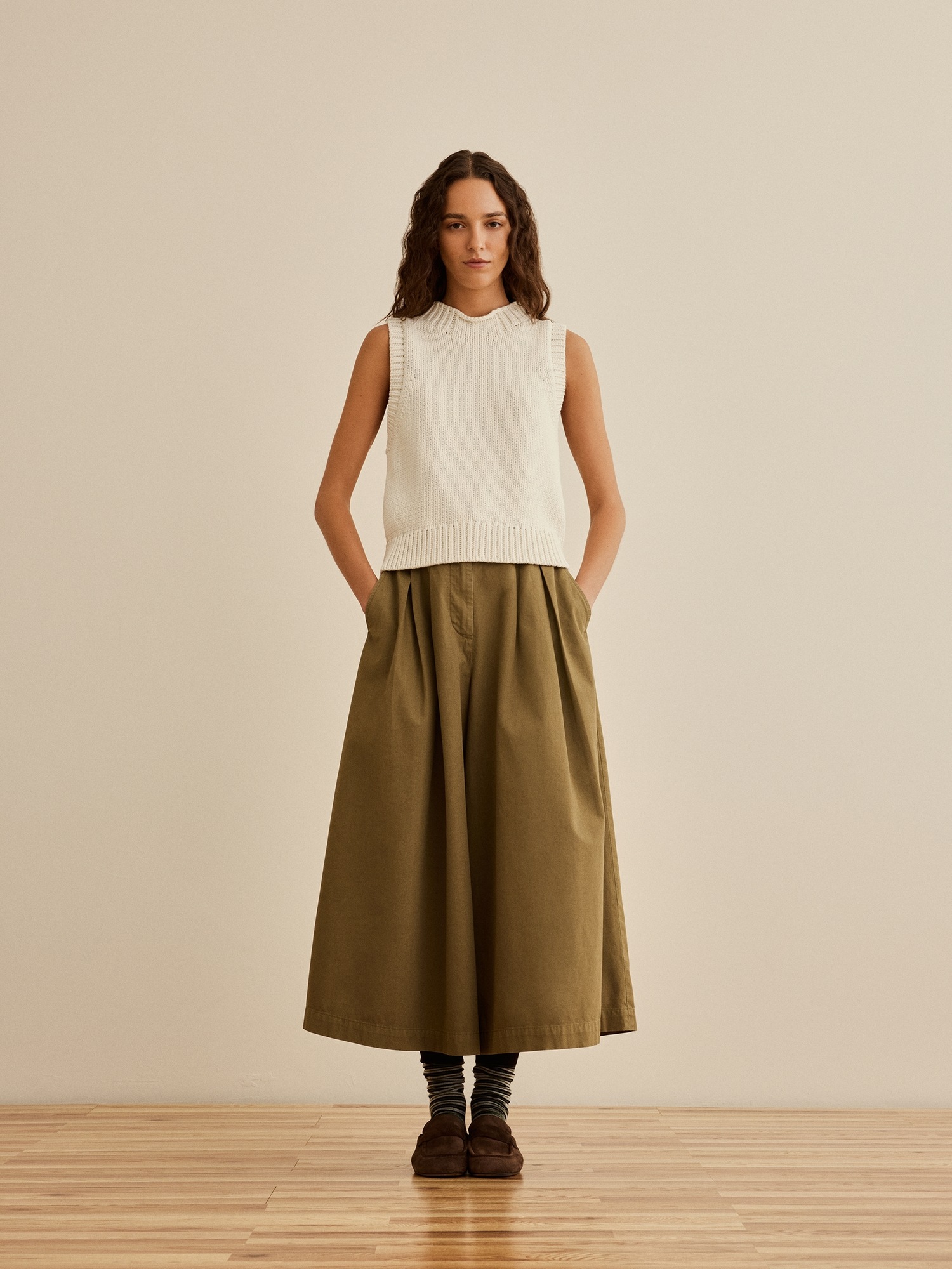 Женский свитер Banana Republic x La Ligne The Cropped Cotton Sweater Tank, цвет: Кремовый белый — фото 4