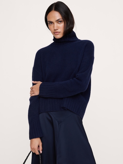 Oversized Cashmere Turtleneck Sweater
