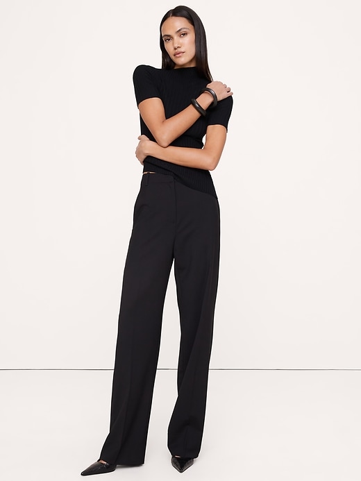 Ultra High-Rise Modern Straight Italian Lightweight Wool Pant