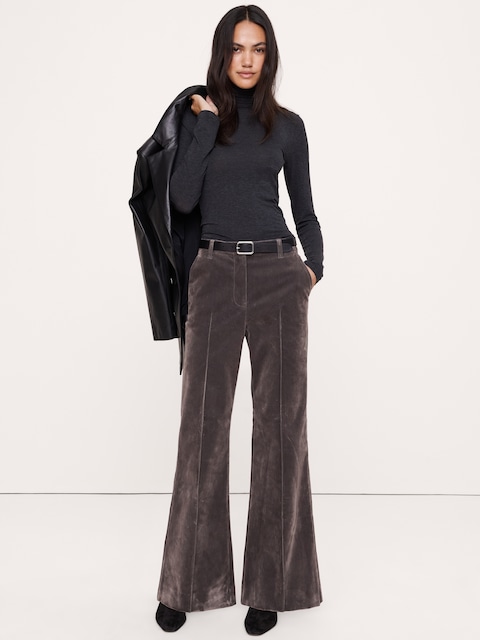 High-Rise Super Flare Flocked Pant