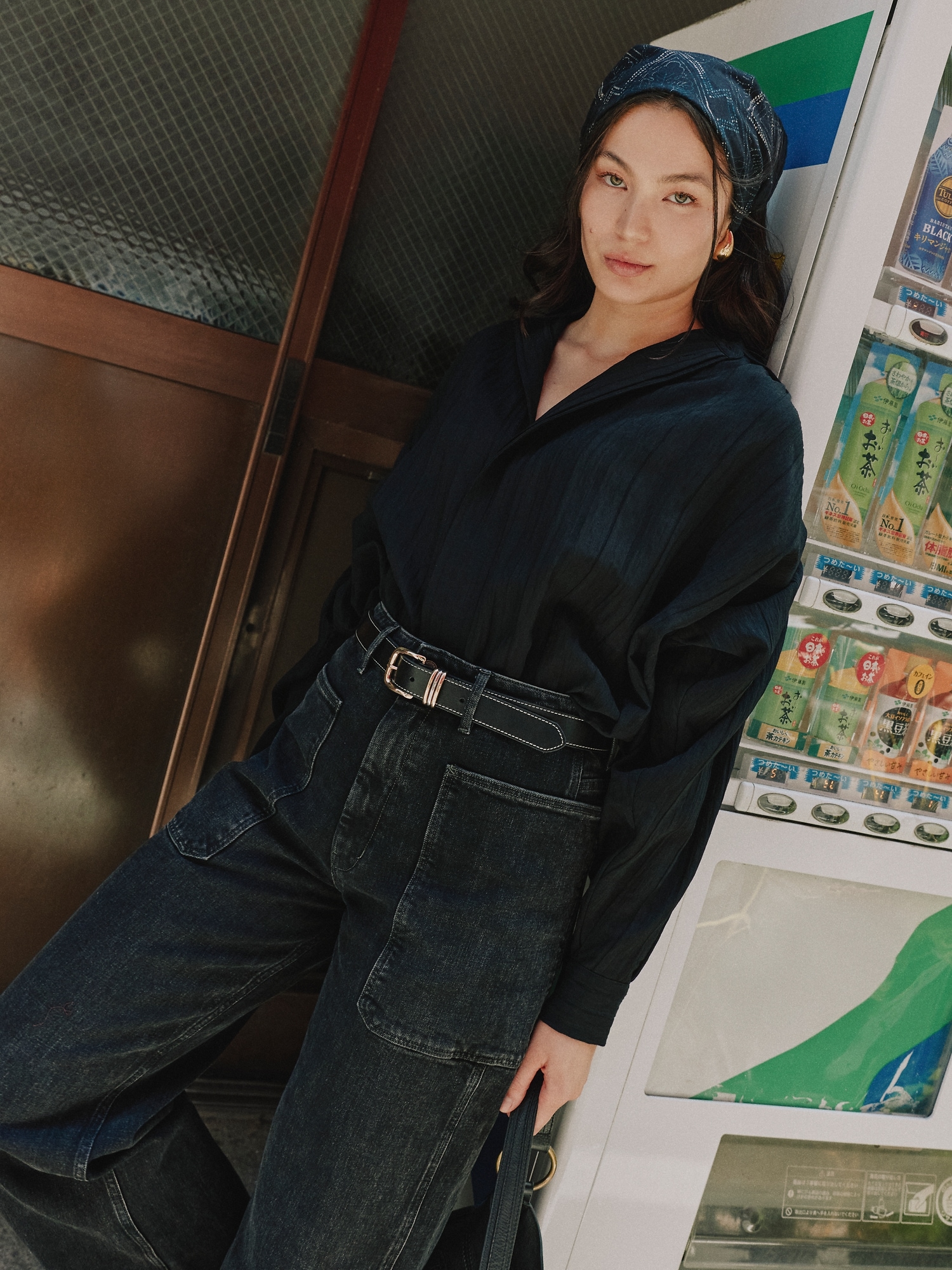 Western Leather Belt with Contrast Stitching - thumbnail 4