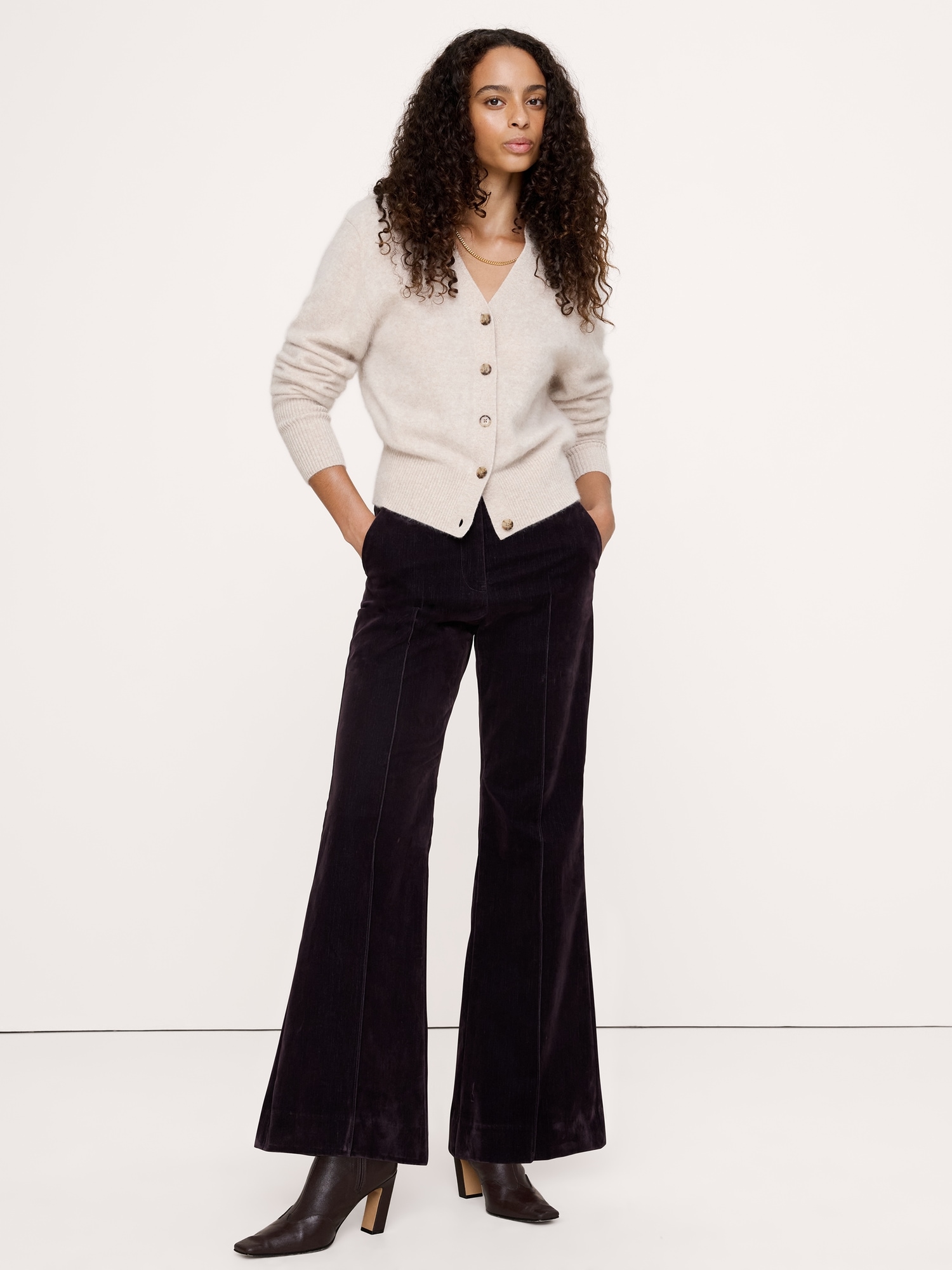 High-Rise Super Flare Flocked Pant