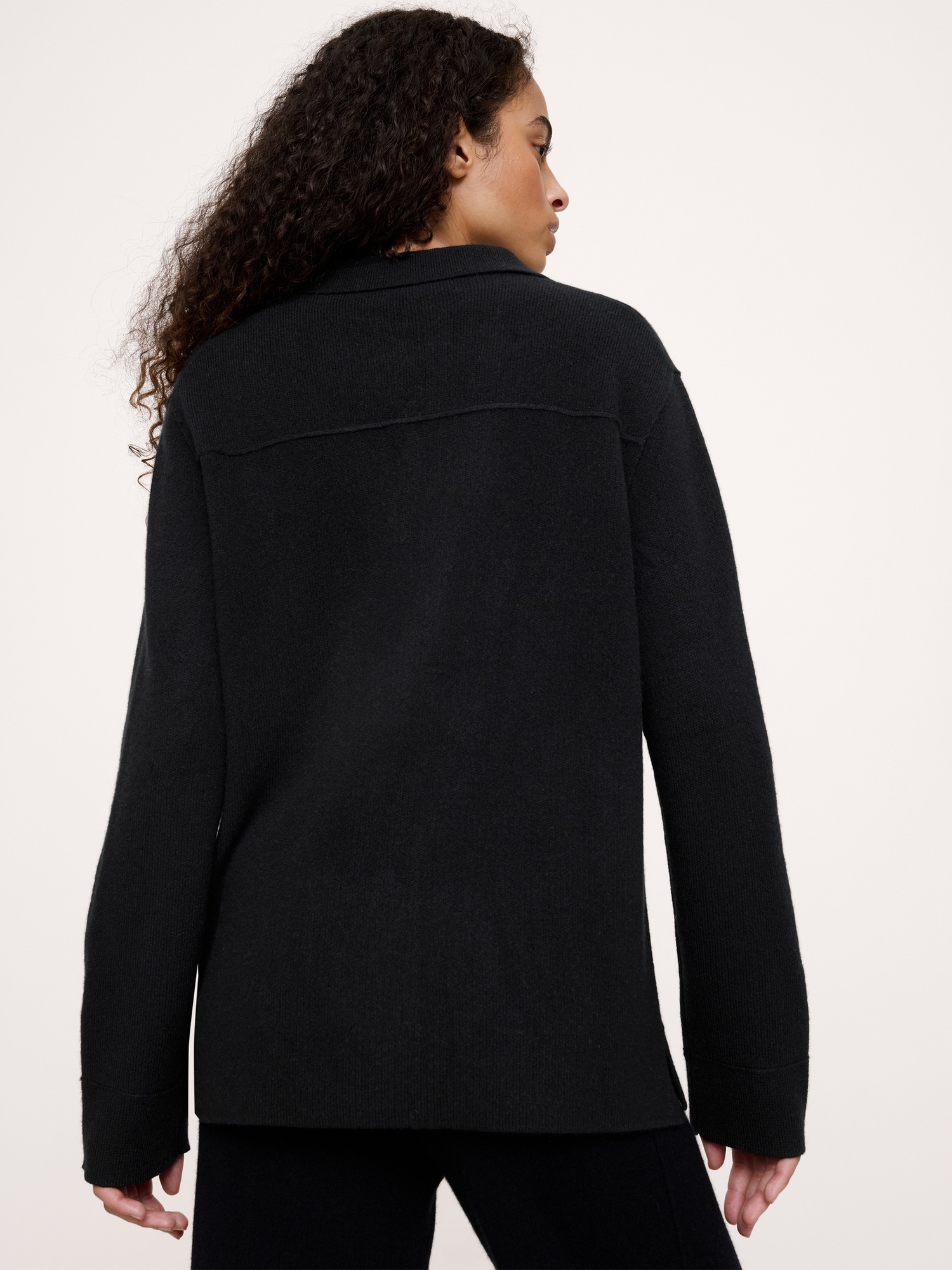 Женская куртка Banana Republic Cashmere Shirt Jacket, цвет: Чёрный — фото 2