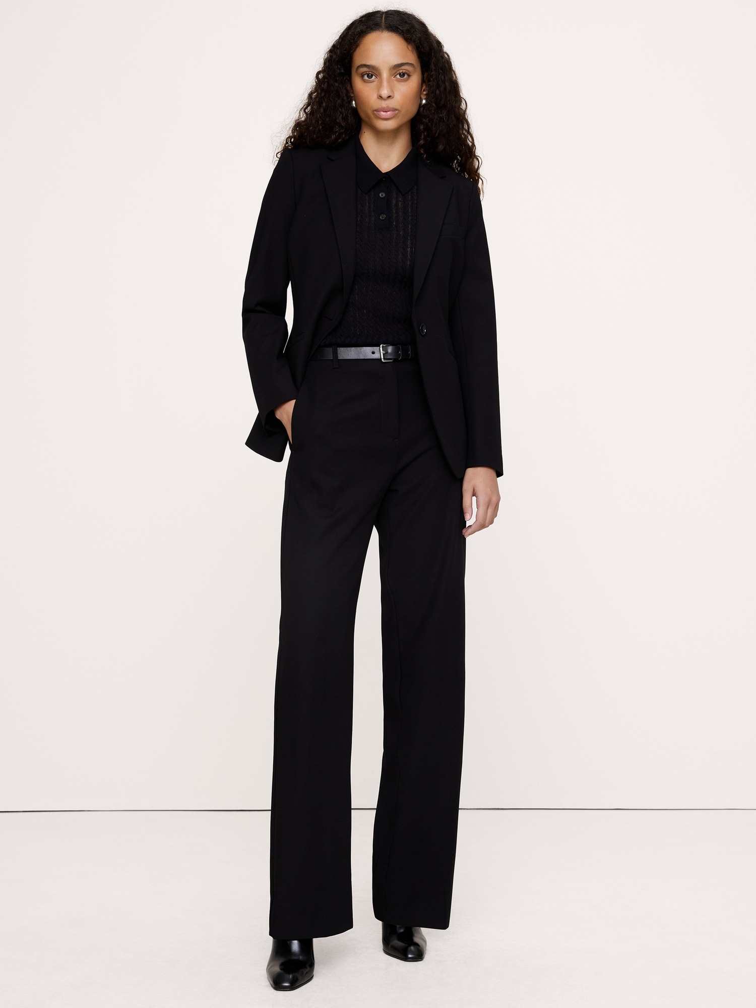 Женские брюки Banana Republic Ultra High-Rise Modern Straight City Stretch Pant, цвет: Чёрный