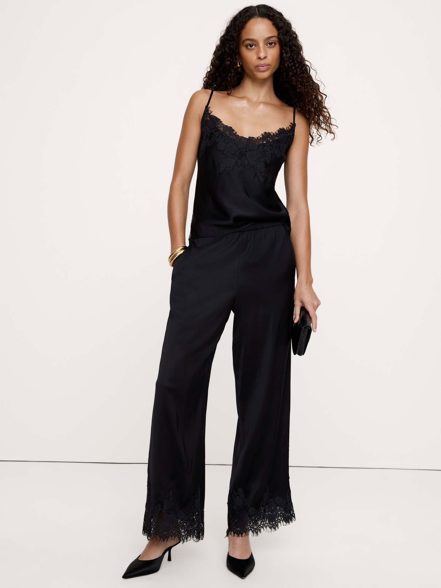 Женский топ Banana Republic Stretch-Satin Lace-Trim Camisole, цвет: Чёрный — фото 4