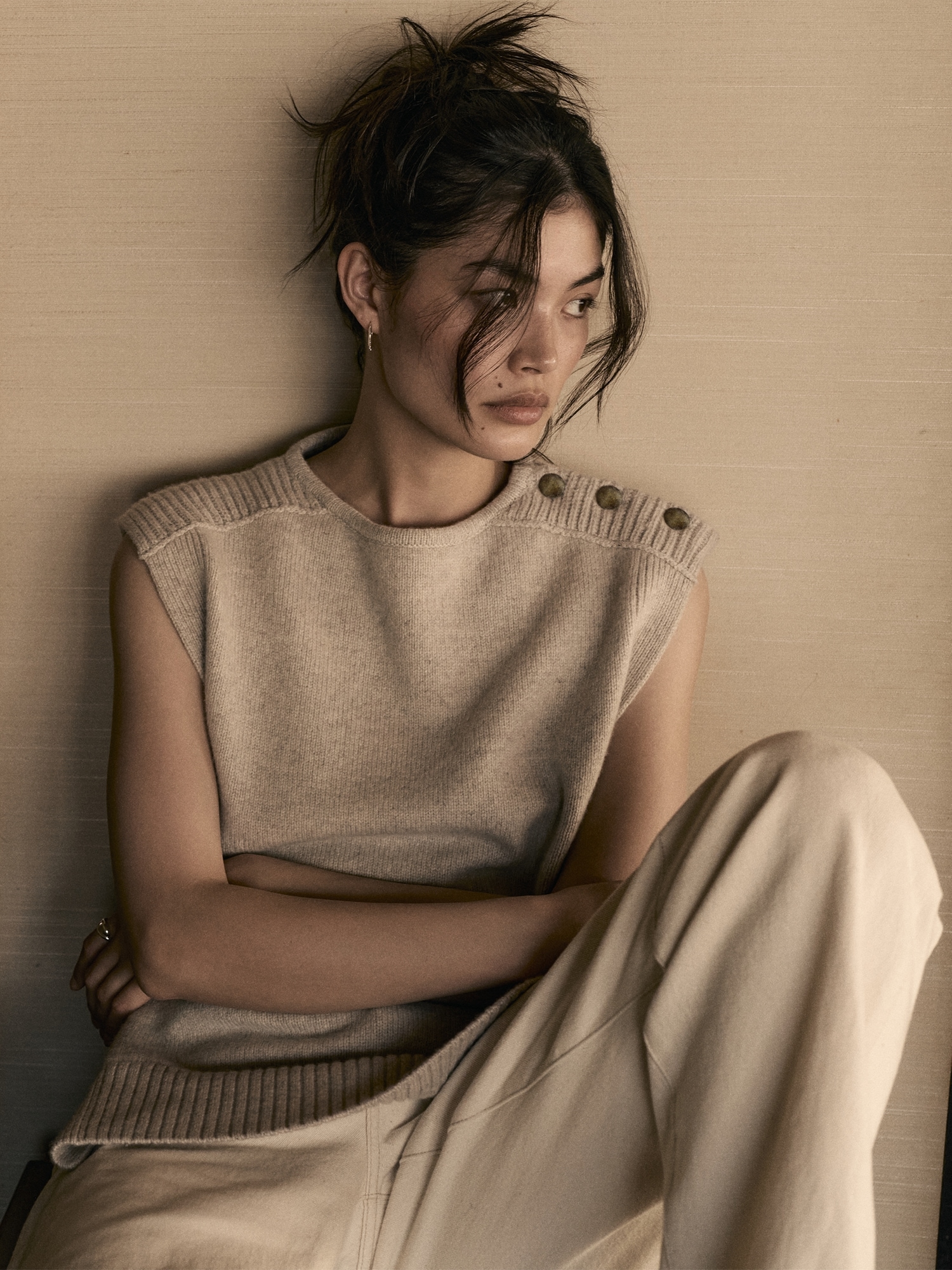 Wool-Cashmere Side-Snap Sweater Vest - thumbnail 9