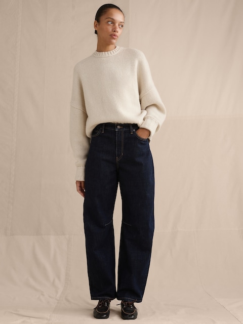Mid-Rise Barrel Crop Jean