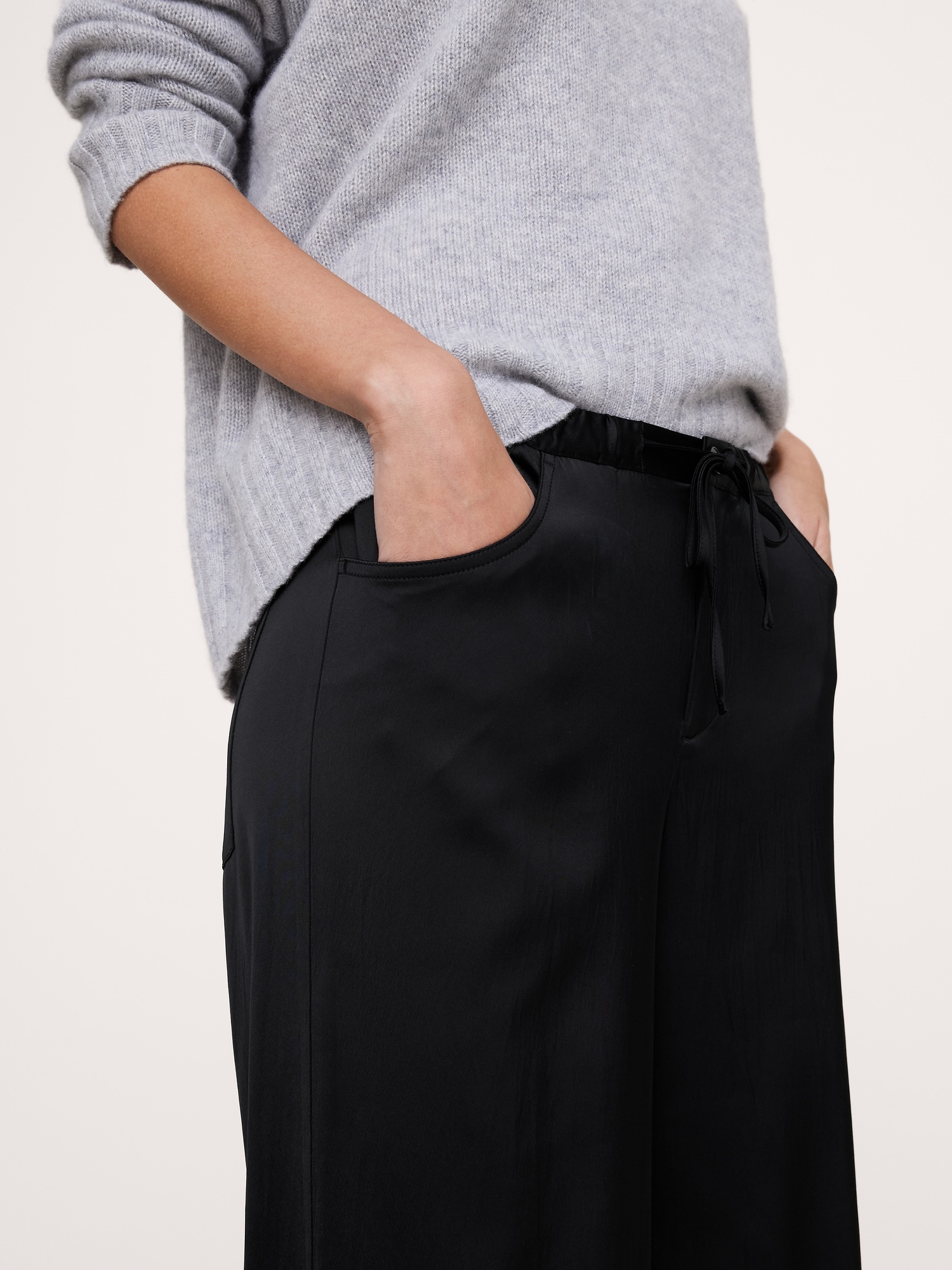 The Studio Wide-Leg Drawstring Pant Stretch-Satin
