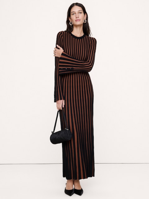 Sculpted Ribbed Maxi Dress