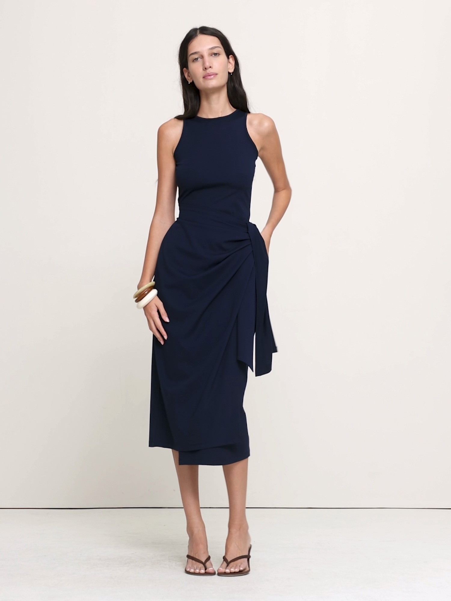 Женское платье Banana Republic Knit Wrap Midi, цвет: Тёмно-синий — фото 4