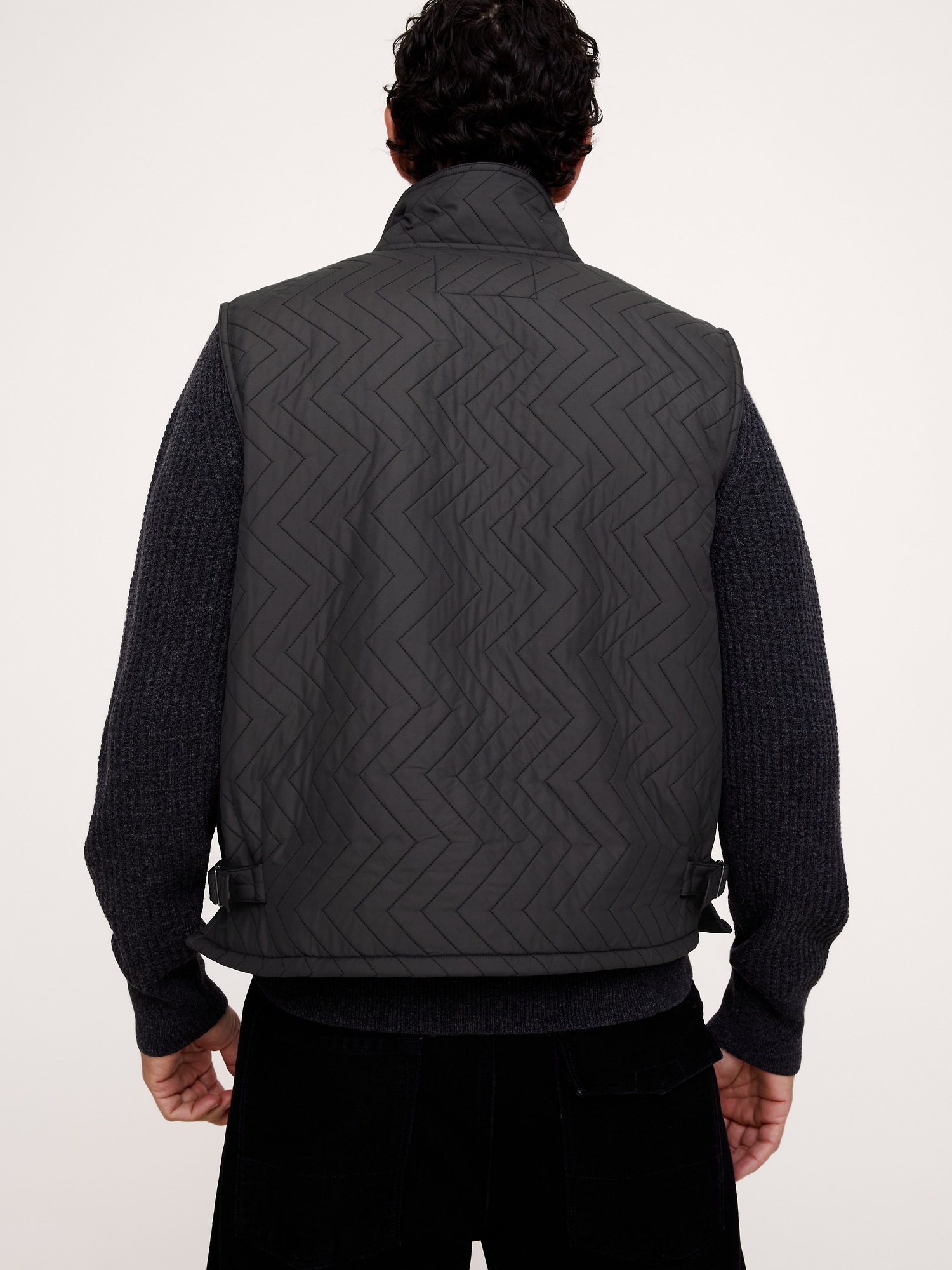 Мужской жилет Banana Republic Herringbone Quilted Moto Vest, цвет: Тёмный серый — фото 2