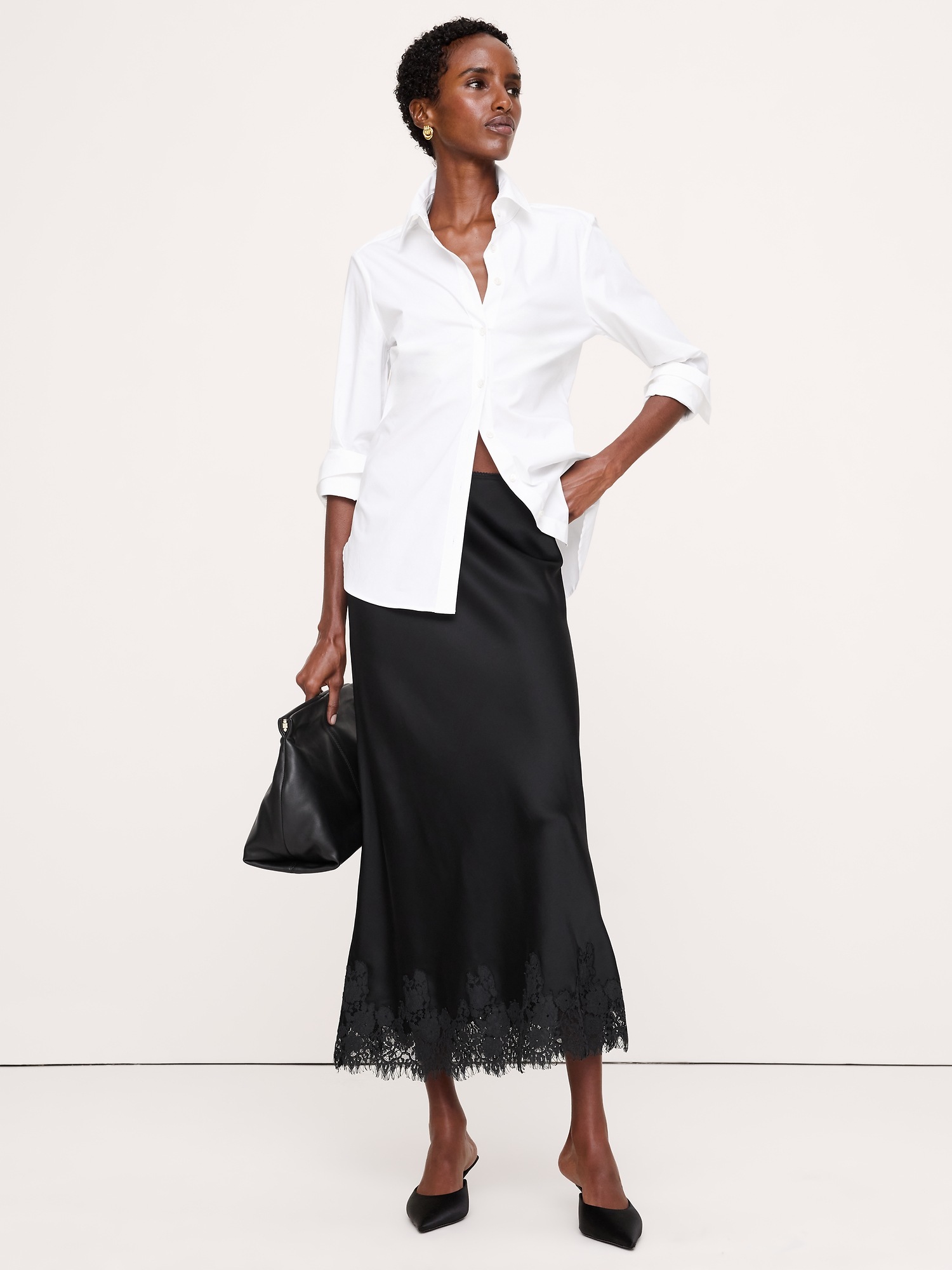 Женская юбка Banana Republic Stretch-Satin Lace-Trim Midi, цвет: Чёрный — фото 2