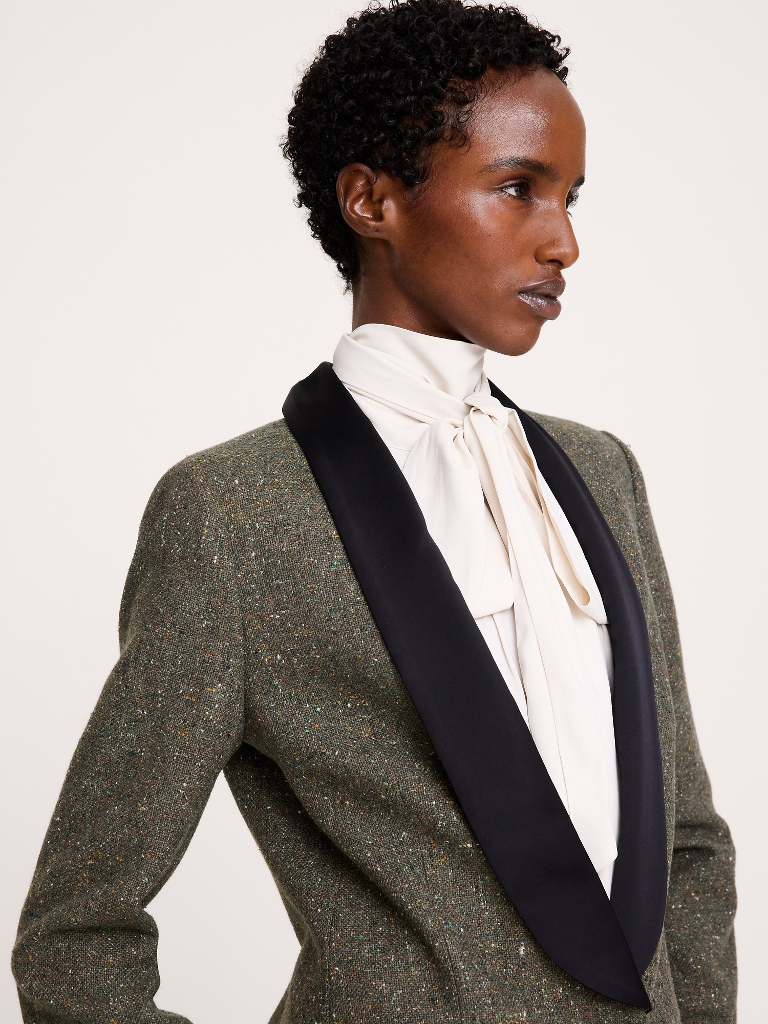 Женский пиджак Banana Republic Italian Wool-Blend Donegal Tuxedo, цвет: Меланжевый оливковый зелёный — фото 3
