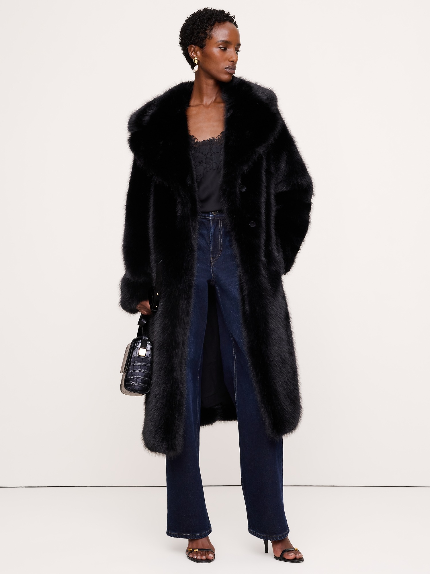 Женское пальто Banana Republic Faux Fur Long, цвет: Чёрный