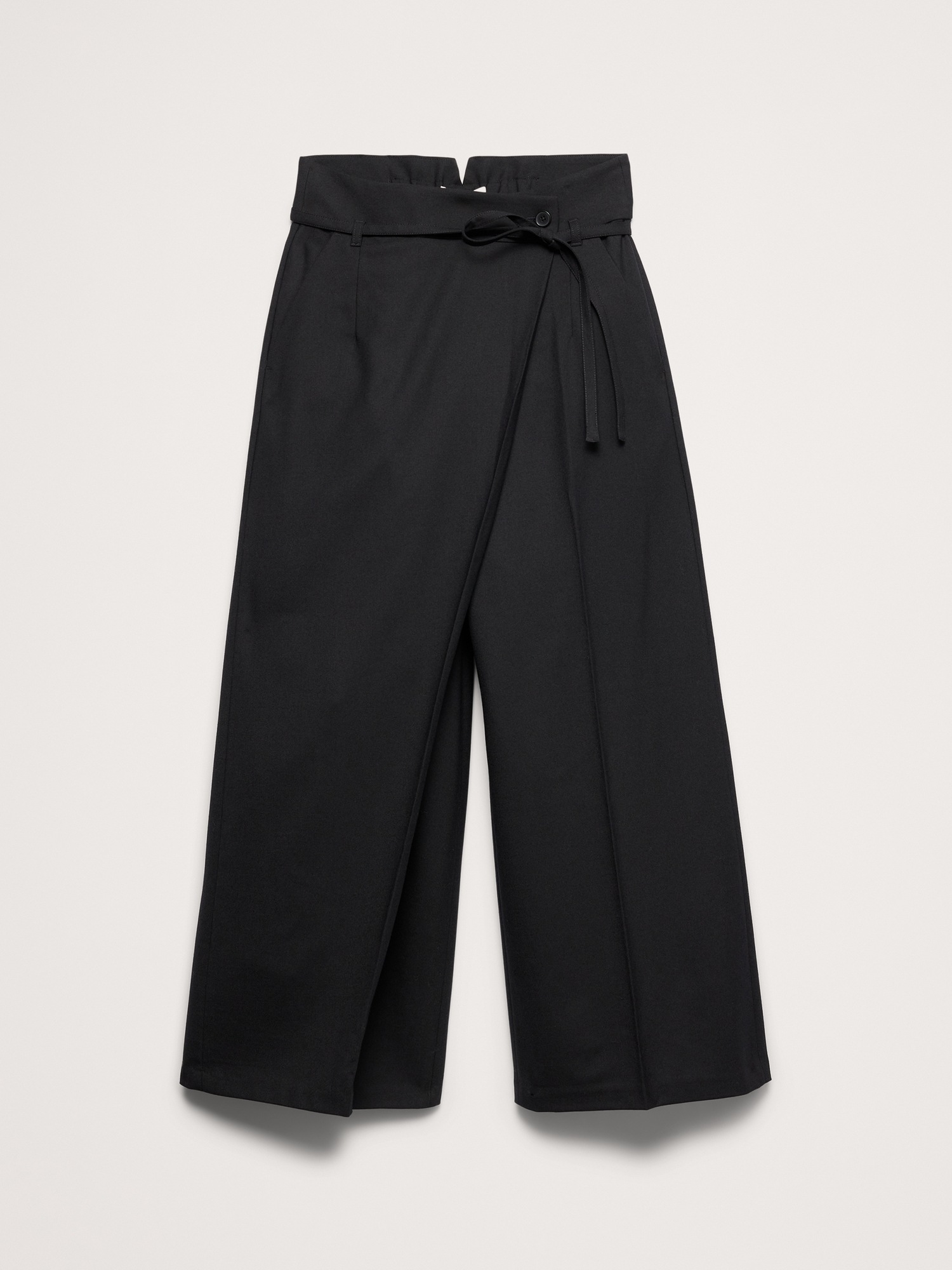 Женские брюки Banana Republic High-Rise Wrap-Front Paperbag Pant, цвет: Чёрный — фото 4