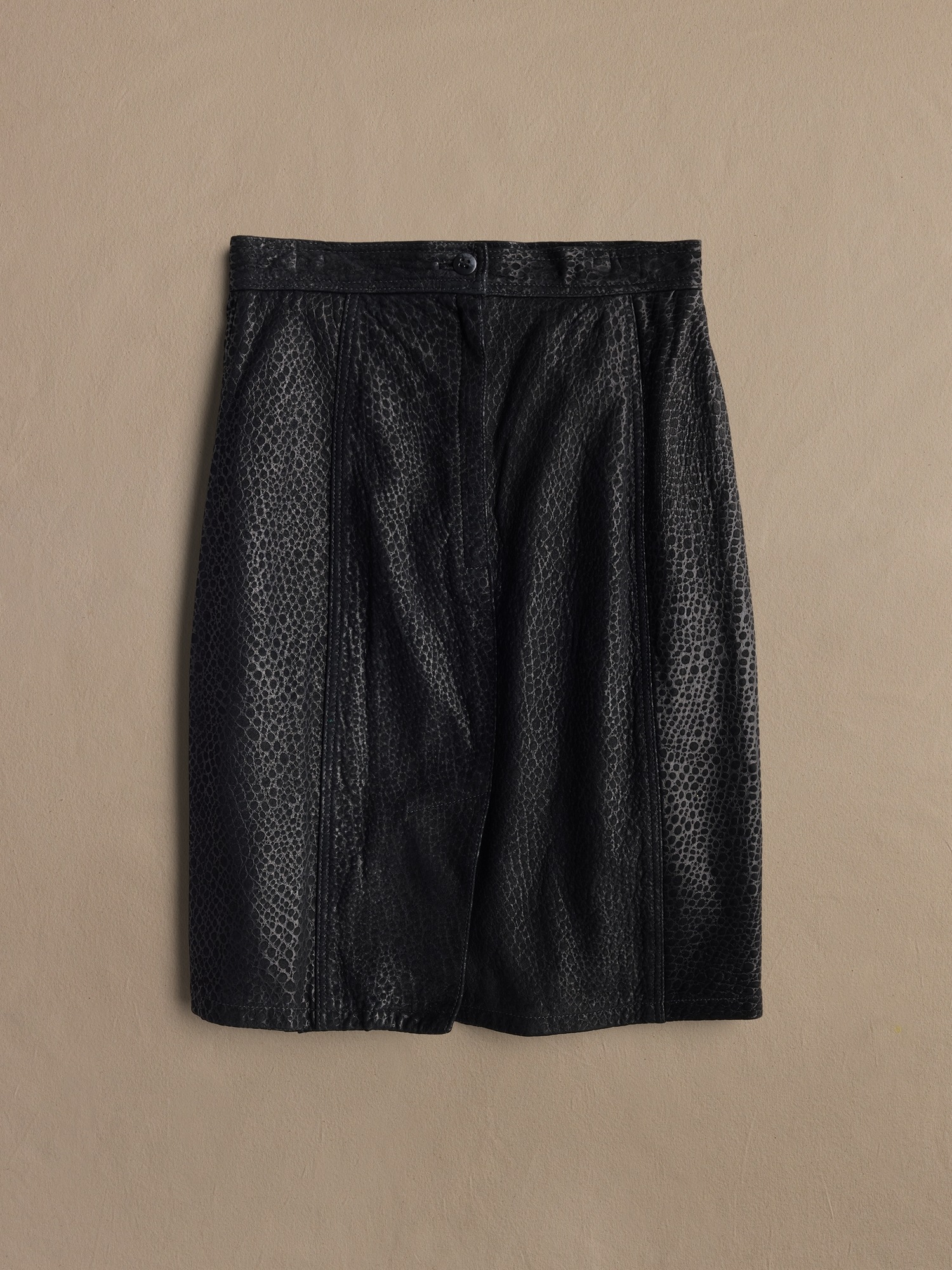 Женская юбка Banana Republic Archive Textured Leather Midi Skirt Size 8, цвет: Чёрный