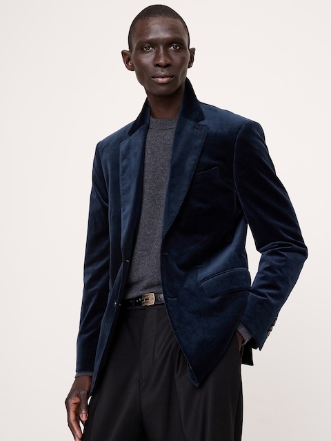 Tailored Slim Velvet Blazer