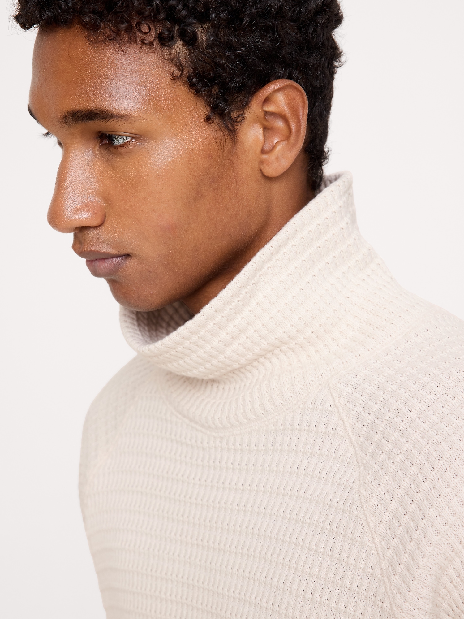 Мужская футболка Banana Republic Alpine Thermal Turtleneck Bamboo-Stitch, цвет: Кремовый белый — фото 3