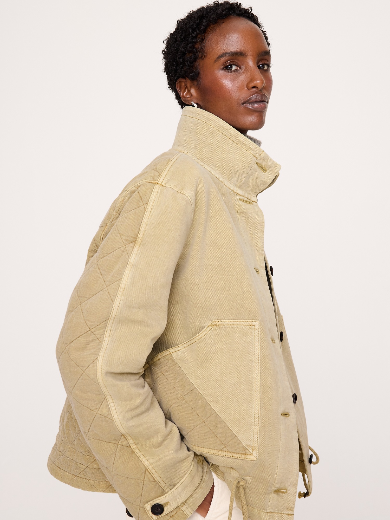 Женская куртка Banana Republic Quilted Cotton-Linen Utility, цвет: Хаки бежевый