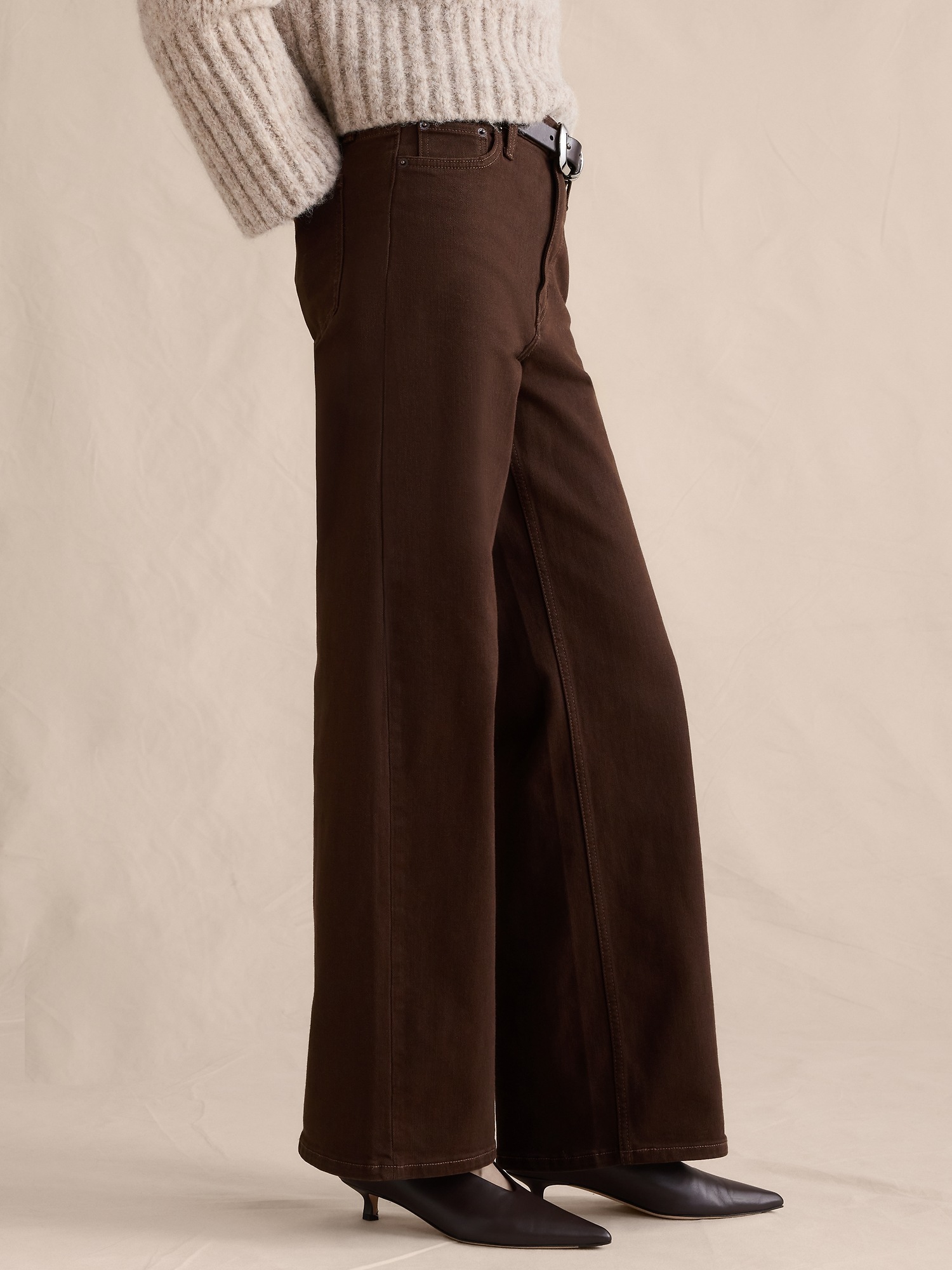 Женские джинсы Banana Republic The Icon Classic Wide-Leg Jean, цвет: Тёмный дубовый коричневый — фото 3
