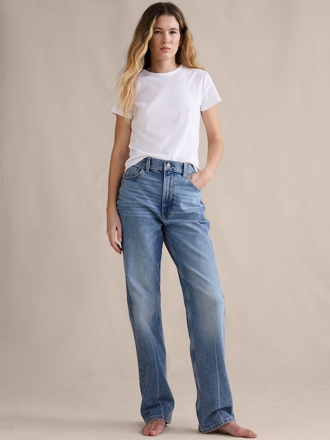 High-Rise 90S Straight Jean